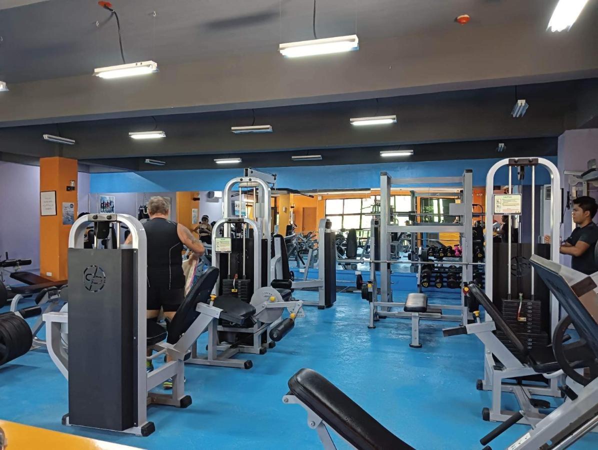 Saekyung Condominium Dormitory Ladies Only 막탄 외부 사진